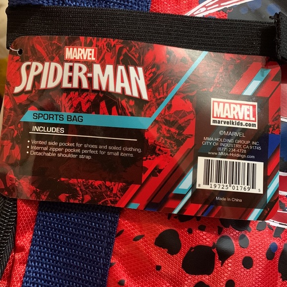 MARVEL SIPDER MAN DUFFLE SPORTS BAG - Picture 6 of 8